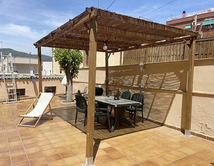 Ventajas de instalar una pérgola de madera en tu hogar